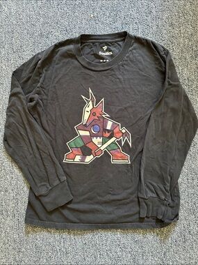 Fanatics Black Long Sleeve Tee Phoenix Coyotes Logo